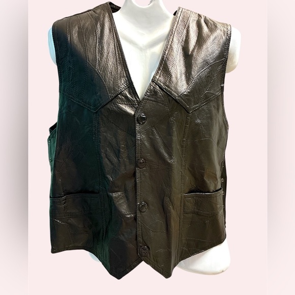 Black GENUINE HOG LEATHER VEST
BY ROCKY RANCH MIDEST - Picture 1 of 11